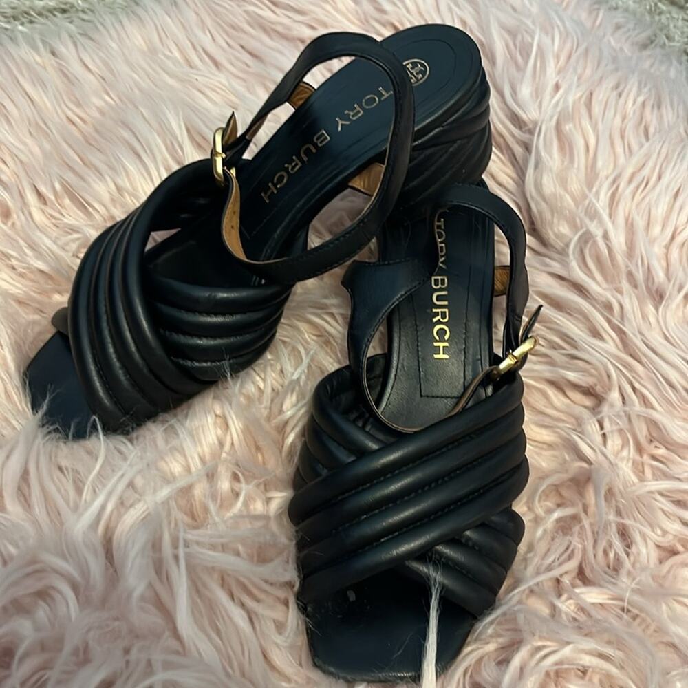 🎉 Tory Burch Kira quilted 55mm block heel SOLD OUT STYLE! - Picture 3 of 8
